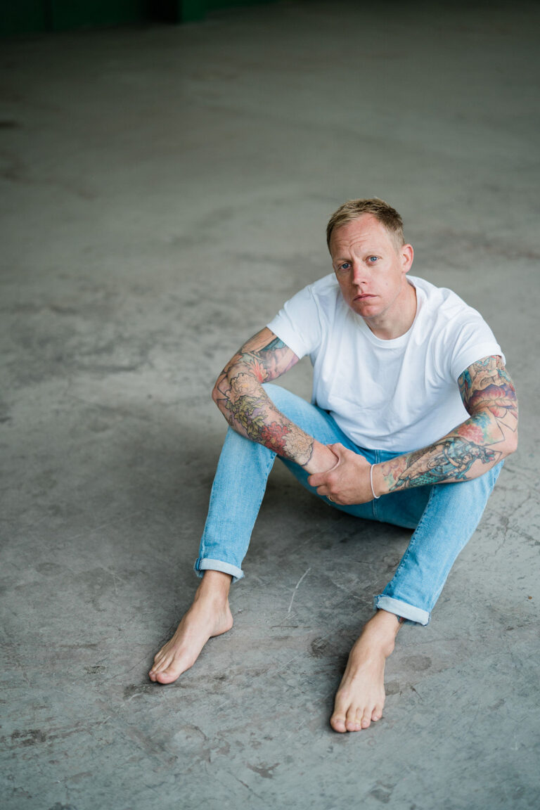 Robert Ehrenbrand - Becomingme - yoga